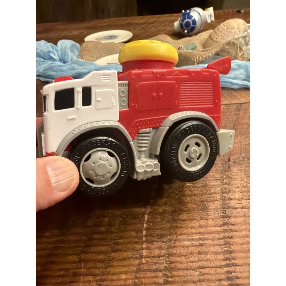 Little Tikes Slammin Racers Red Fire Engine Truck All Parts Working And Sound